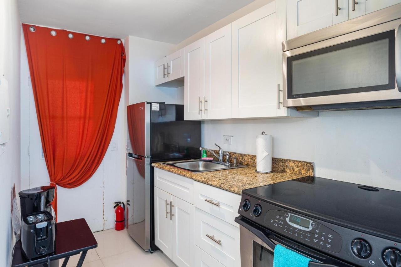 Top Floor Breathtaking View Of Miami Skyline, Pool And Free Parking Casa de férias